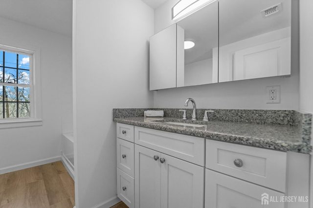 43 Hillcrest Avenue, Franklin Twsp, NJ 08873