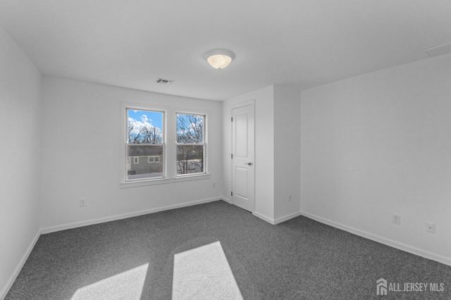 43 Hillcrest Avenue, Franklin Twsp, NJ 08873