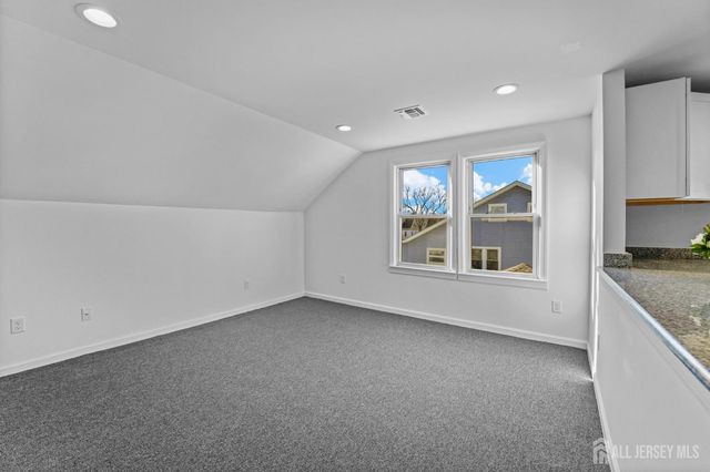 43 Hillcrest Avenue, Franklin Twsp, NJ 08873