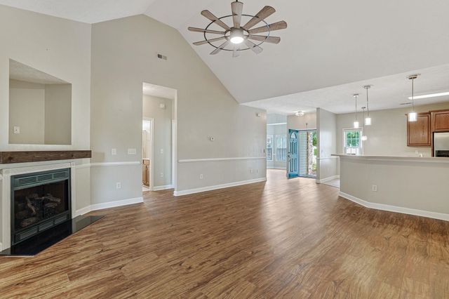 1114 University Forest Dr., Conway, SC 29526