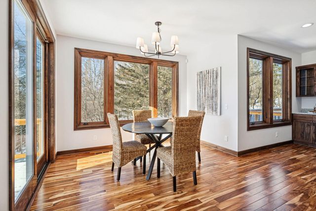 5534 Conifer Trail, Minnetonka, MN 55345