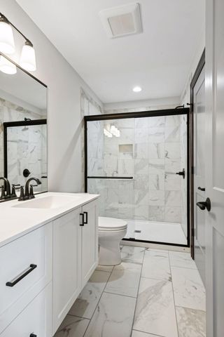 5534 Conifer Trail, Minnetonka, MN 55345
