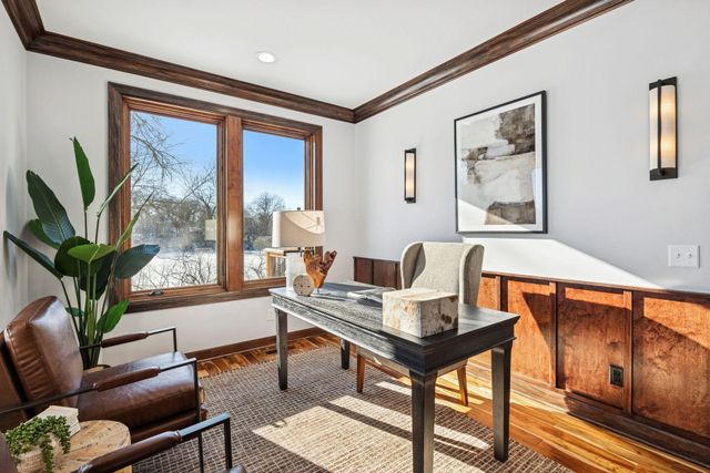 5534 Conifer Trail, Minnetonka, MN 55345
