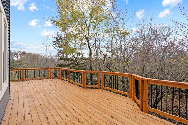 5534 Conifer Trail, Minnetonka, MN 55345