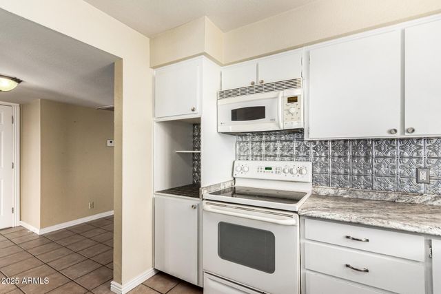 36420 N 32ND Avenue, Phoenix, AZ 85086