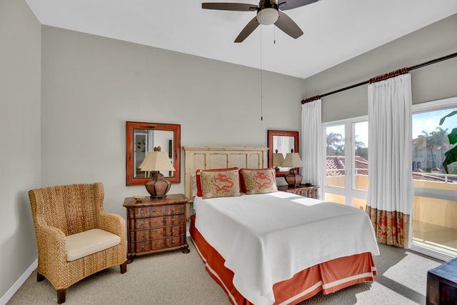 5040 Harmony Circle 201, Vero Beach, FL 32967
