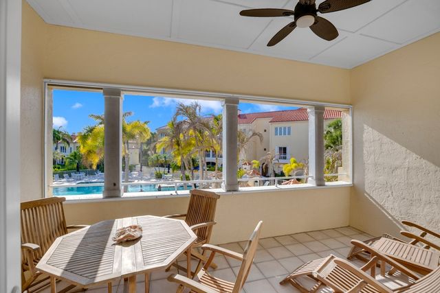 5040 Harmony Circle 201, Vero Beach, FL 32967