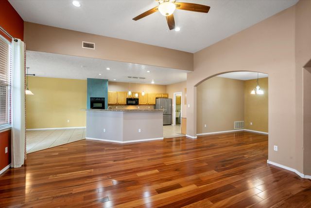 1501 Via Verane Drive SE, Rio Rancho, NM 87124