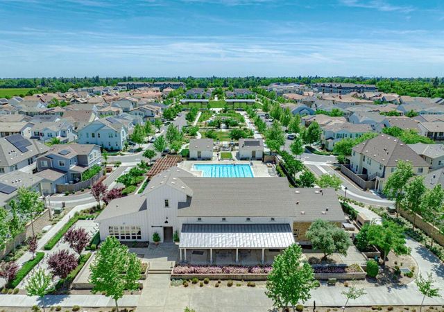 2248 Cannery Loop, Davis, CA 95616