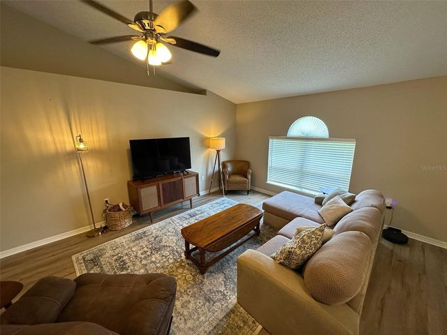 1346 DUNBARTON COURT, Kissimmee, FL 34758