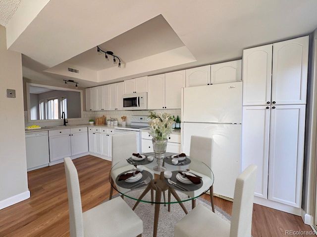 1279 S Sable Blvd, Aurora, CO 80012