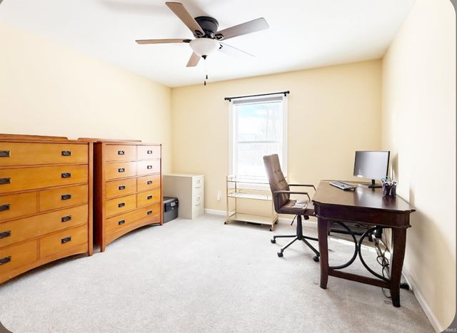 2279 Kapiti Point, Fort Wayne, IN 46808