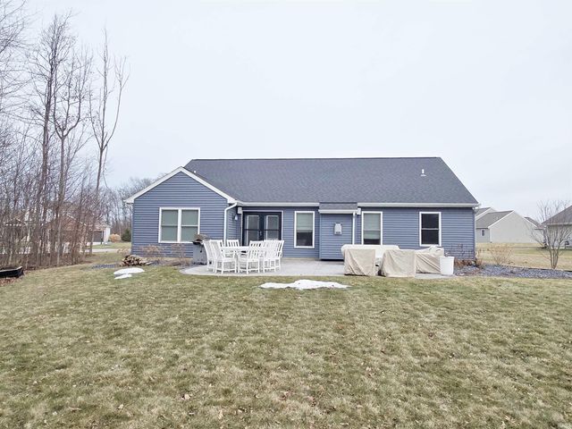 2279 Kapiti Point, Fort Wayne, IN 46808