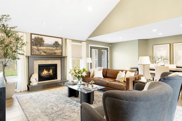 2279 Kapiti Point, Fort Wayne, IN 46808