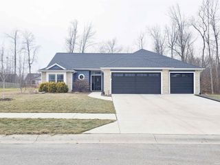 2279 Kapiti Point, Fort Wayne, IN 46808