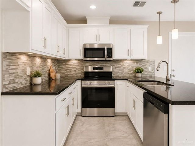 707 Palmer Street 1, Mission, TX 78573