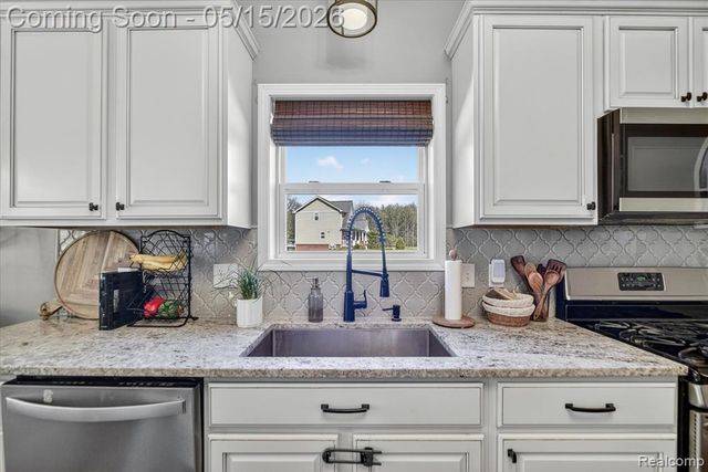 3057 Bignall Drive, Howell, MI 48855