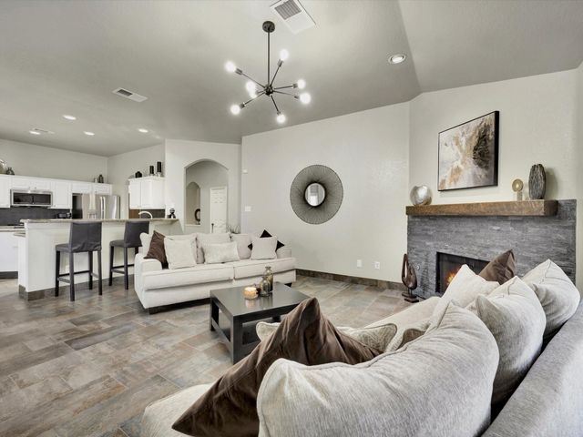 1718 Buckingham Drive, Pasadena, TX 77504