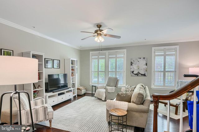 432 GRAND ST, Gaithersburg, MD 20878