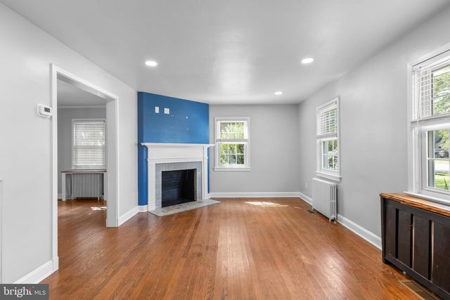 30 READ ST, Seaford, DE 19973