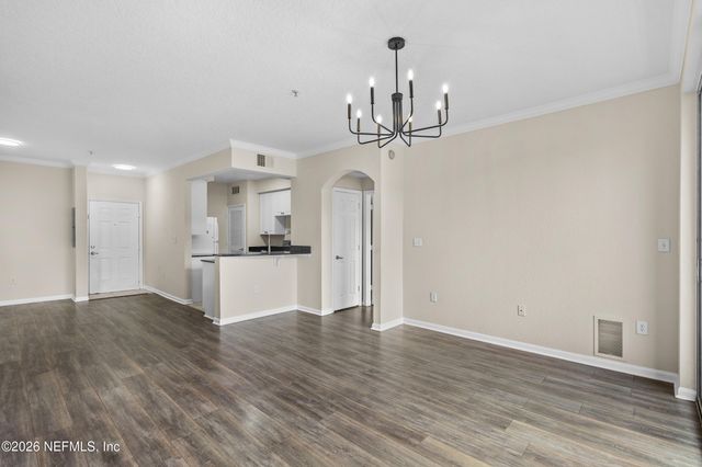 8539 GATE Parkway 9233, Jacksonville, FL 32216