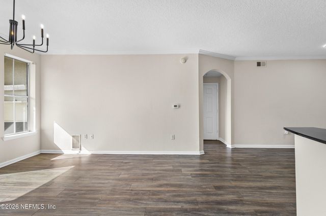 8539 GATE Parkway 9233, Jacksonville, FL 32216