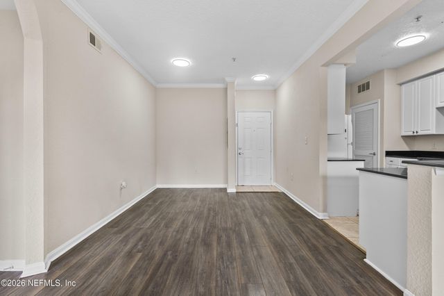 8539 GATE Parkway 9233, Jacksonville, FL 32216