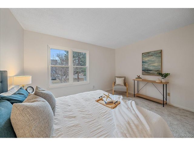 2262 S Jasper Way B, Aurora, CO 80013