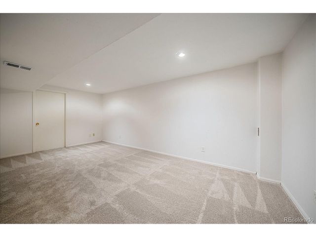 2262 S Jasper Way B, Aurora, CO 80013