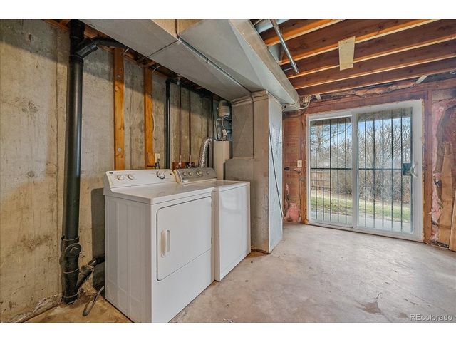 2262 S Jasper Way B, Aurora, CO 80013