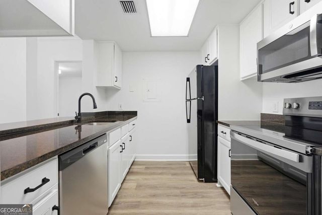 1280 W Peachtree Street NW 1412, Atlanta, GA 30309