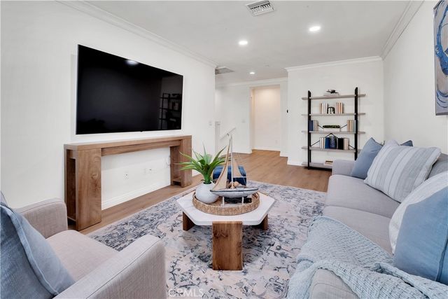 16054 Tanzinite, Chino, CA 91708