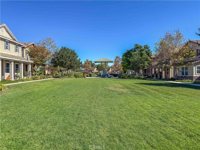 16054 Tanzinite, Chino, CA 91708