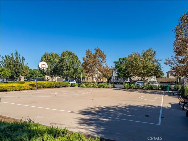 16054 Tanzinite, Chino, CA 91708