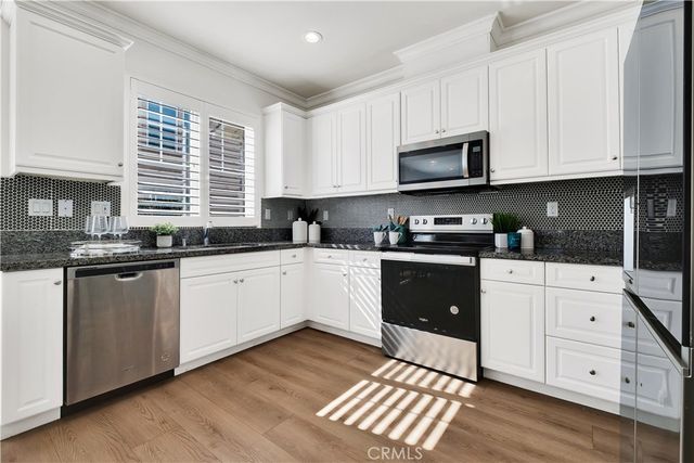 16054 Tanzinite, Chino, CA 91708