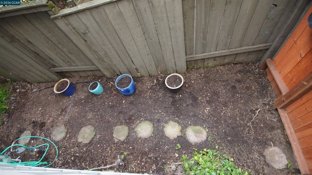 758 Kingston Ave 104, Oakland, CA 94611