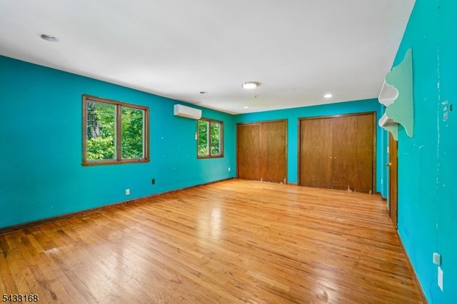 51 Lonaconing Rd, Vernon Twp., NJ 07422