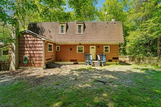 51 Lonaconing Rd, Vernon Twp., NJ 07422