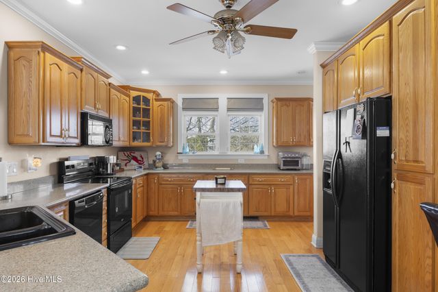 1031 Mallard Bay Road, Hampstead, NC 28443