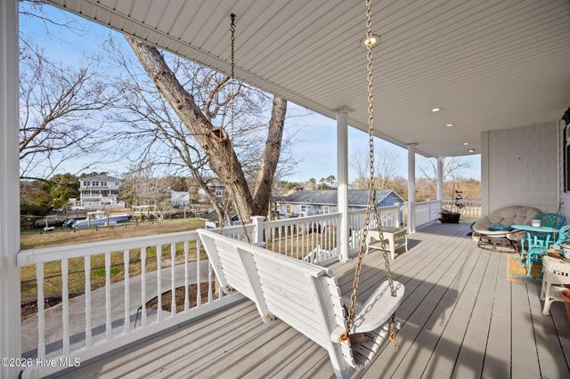 1031 Mallard Bay Road, Hampstead, NC 28443