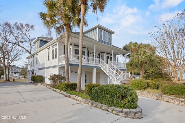 1031 Mallard Bay Road, Hampstead, NC 28443