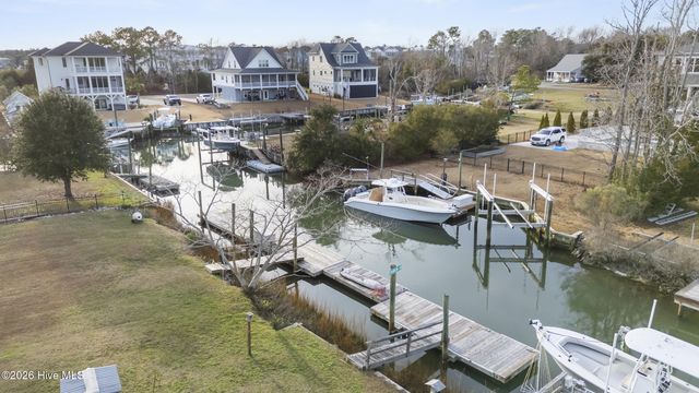 1031 Mallard Bay Road, Hampstead, NC 28443