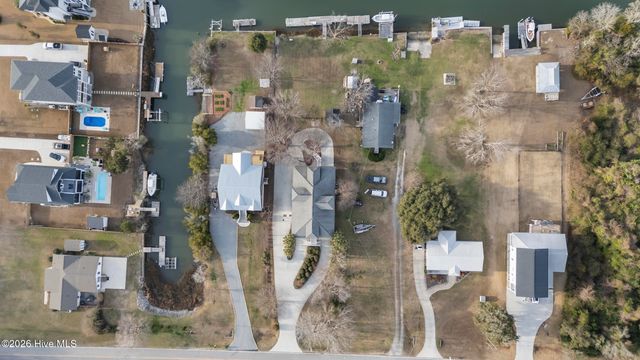 1031 Mallard Bay Road, Hampstead, NC 28443