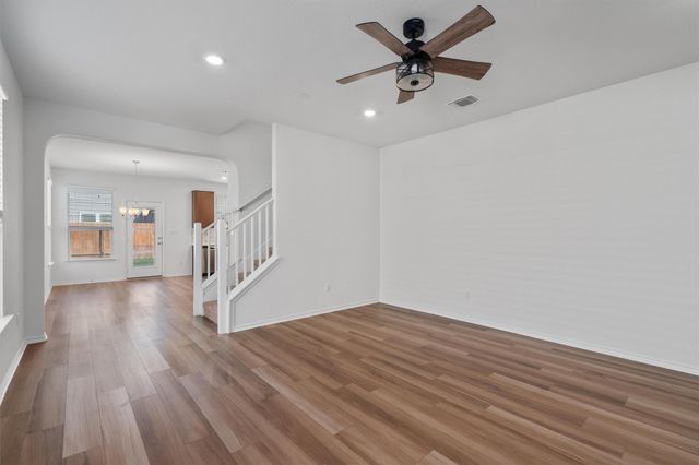 1032 Santiam ST, Georgetown, TX 78626