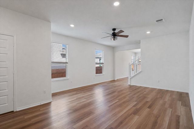 1032 Santiam ST, Georgetown, TX 78626