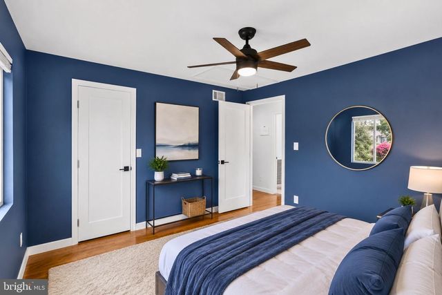 2218 FARRINGTON AVE, Alexandria, VA 22303
