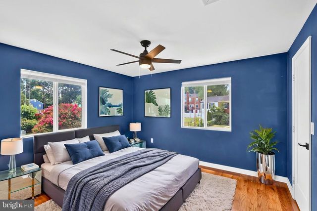 2218 FARRINGTON AVE, Alexandria, VA 22303