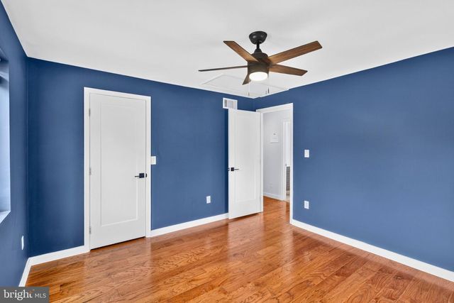 2218 FARRINGTON AVE, Alexandria, VA 22303