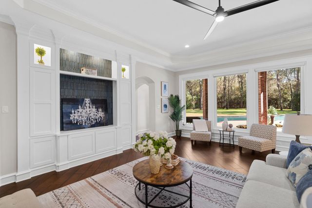 11302 Lake Forest Drive, Conroe, TX 77384