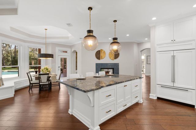 11302 Lake Forest Drive, Conroe, TX 77384